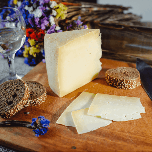 Comte 6 Months +/- 1.6kg BEST BEFORE 12/03/26